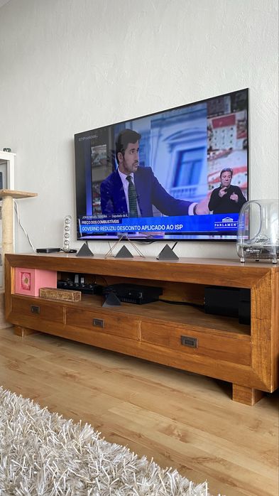 Móvel TV em Boas Condições