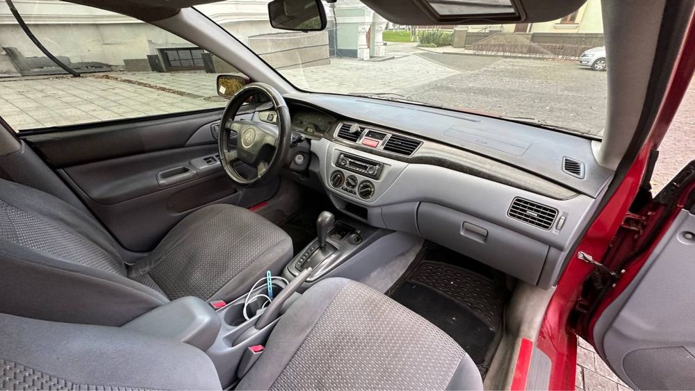 Mitsubihi Lancer 9  2.0 Avtomat