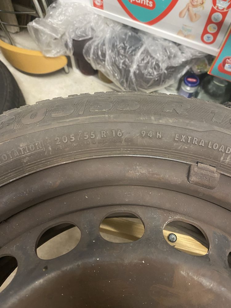 Автошини Semperit 205/55R16 94H