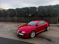 Alfa Romeo GT 1.9 JTD 16V, dwa komplety kół, Xenon, czujniki