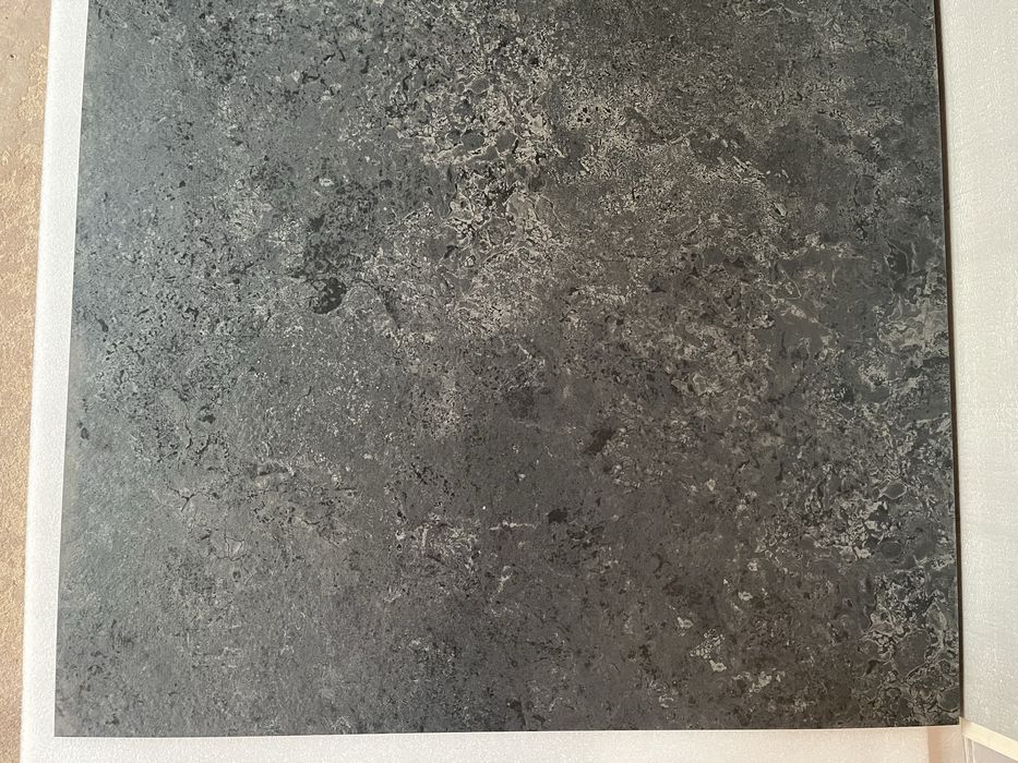 1200 PLN zamiast 2400 2 plytki gresowe Tubądzin 275x120