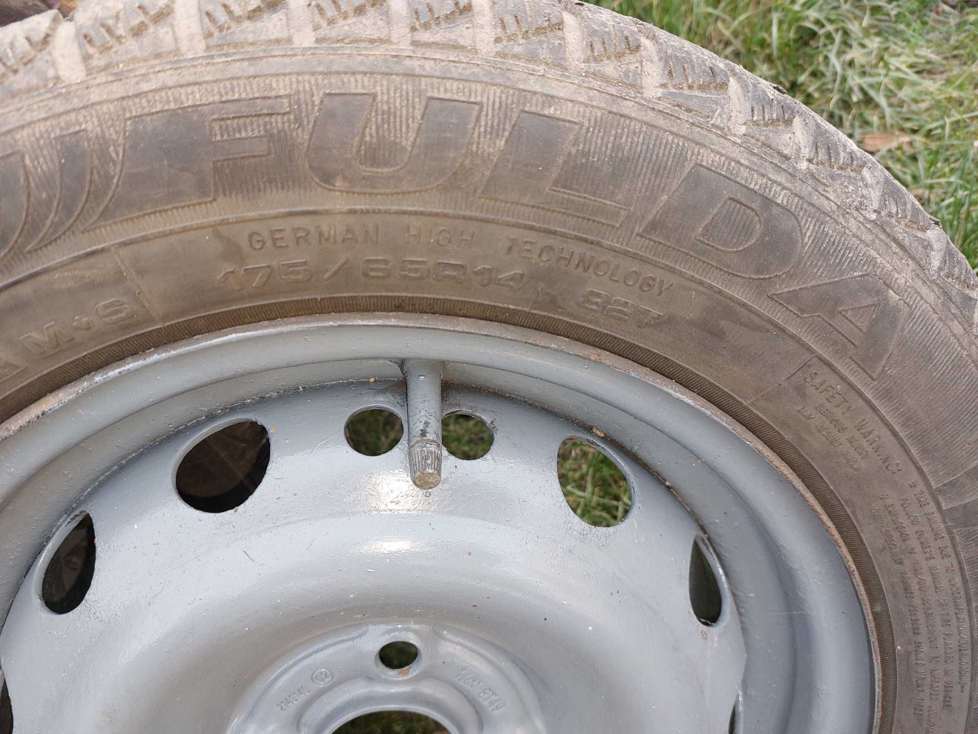Opony z felgami 14 cali 4x100