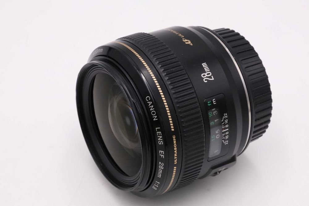 Canon EF 28 mm F 1,8 USM zadbany obiektyw jak 35