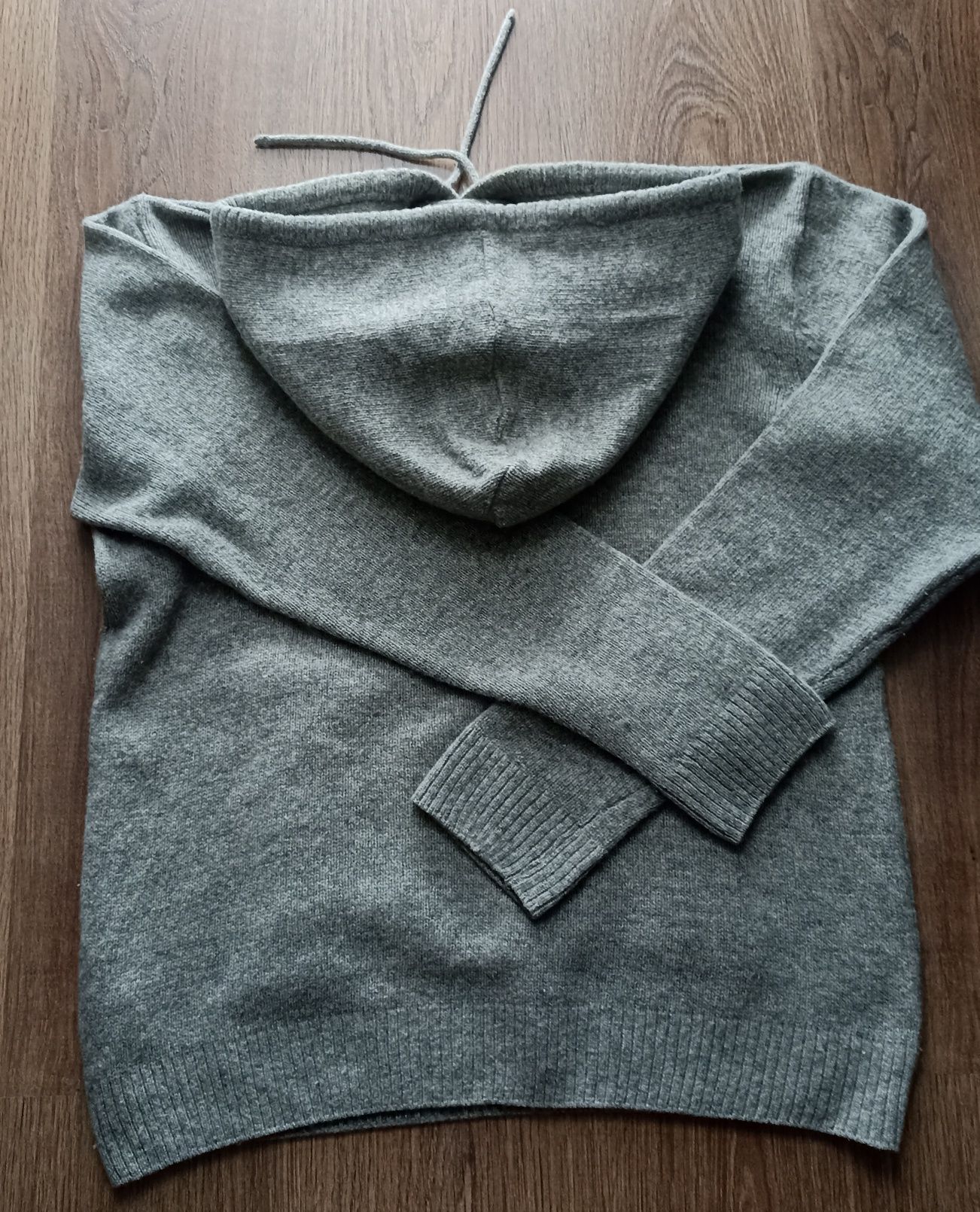 Sweter męski  z kapturem H&M