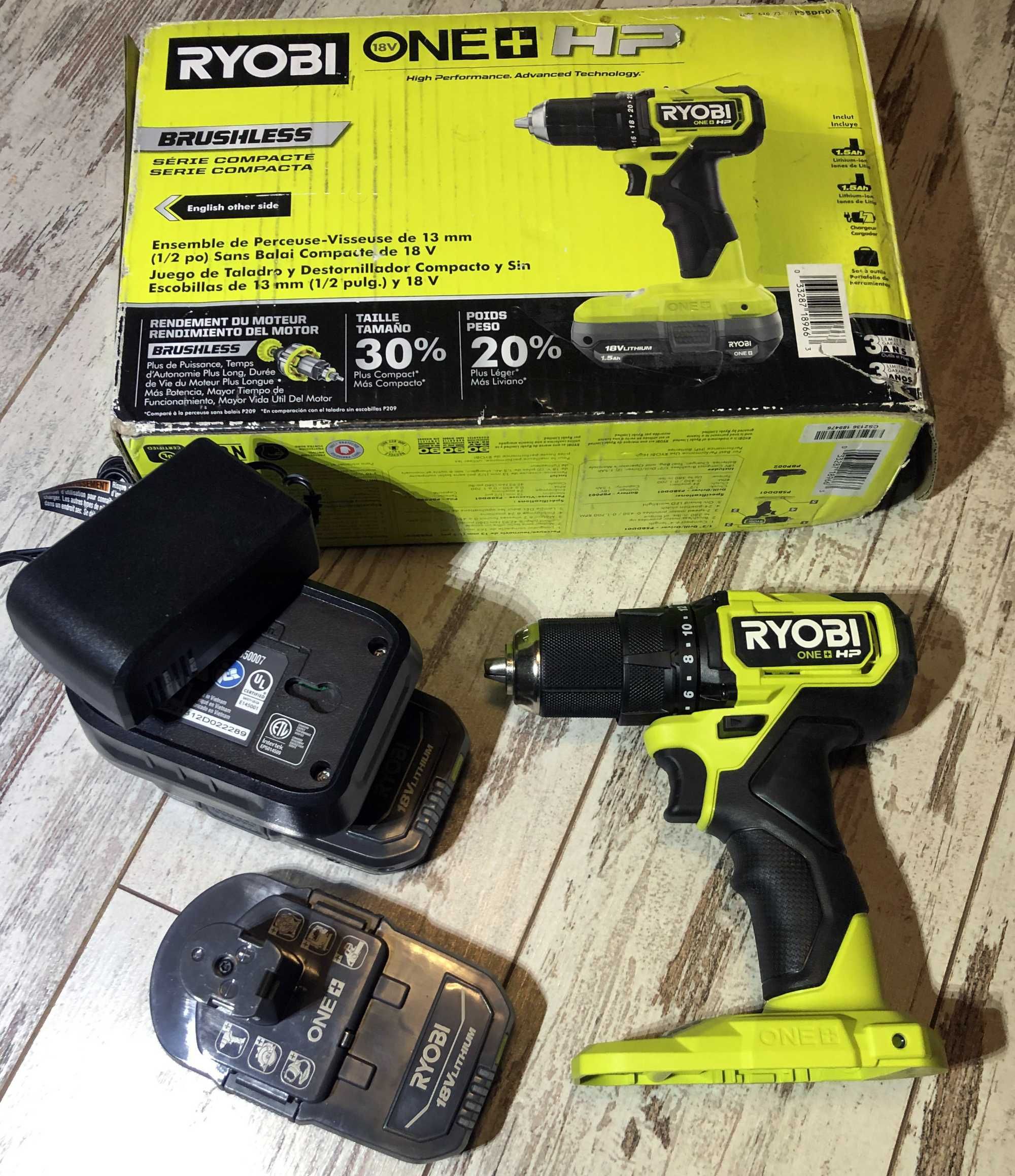 Безщітковий аккумуляторний шуроповерт Ryobi psbdd01 One+ Hp 18V США