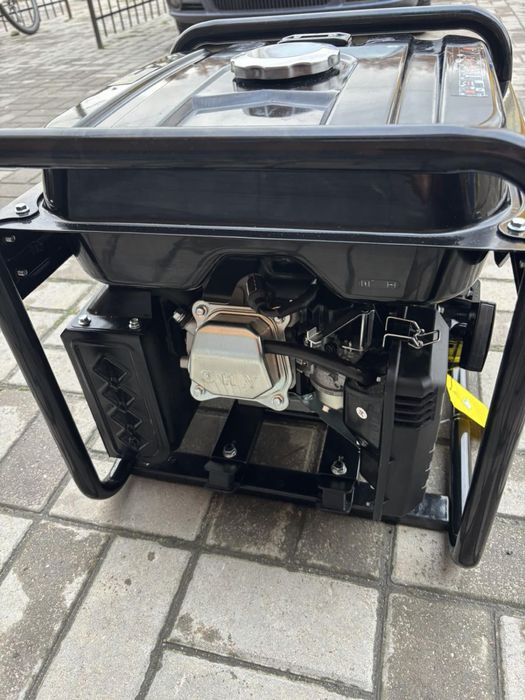 Генератор Dnipro-M