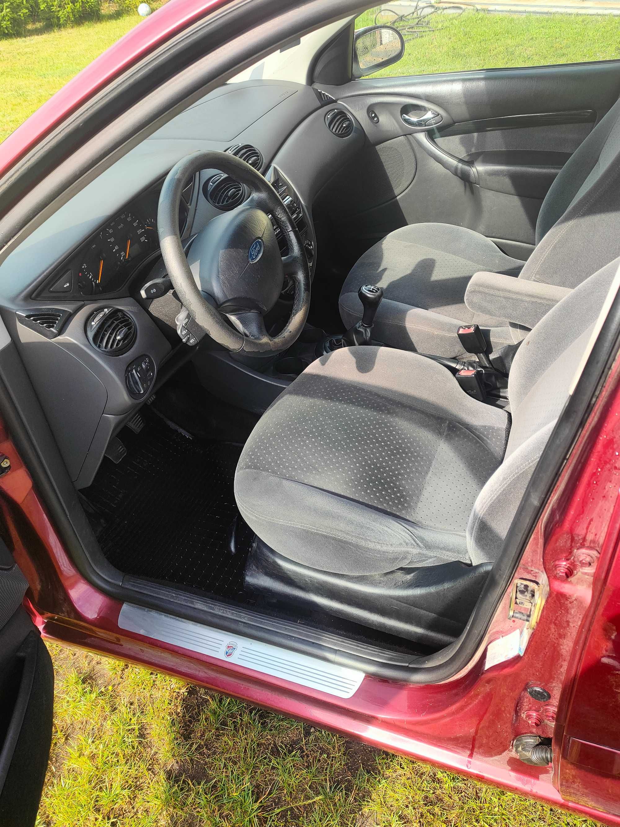 Ford Focus MK1 1.8 115KM 2004 r.