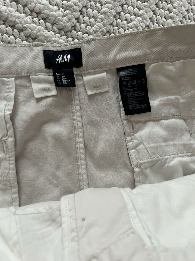 Spodnie męskie letnie H&M chinosy carrot fit białe kremowe