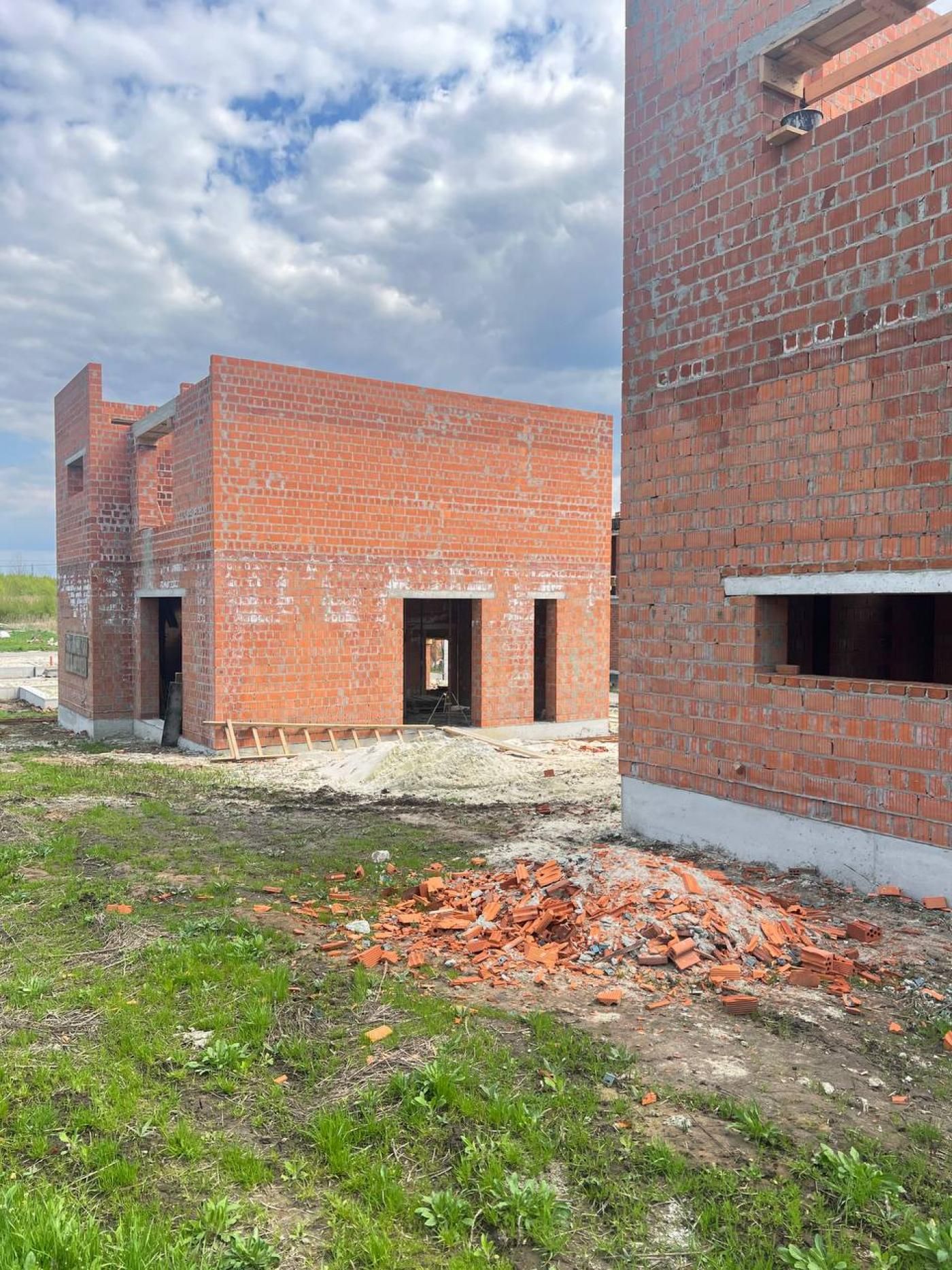 Продаж котеджів у с. Малечковичі (орієнтир вул. Нова, 76)