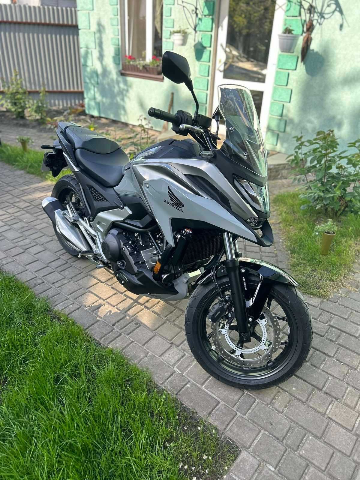 Новий Honda NC 750X DCT (58 к.с.) Base 2023