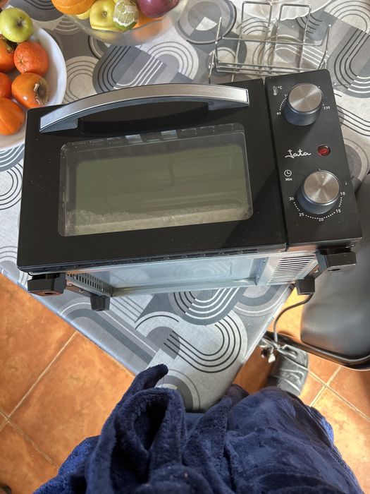 Forno 10 litros 30 manda sms