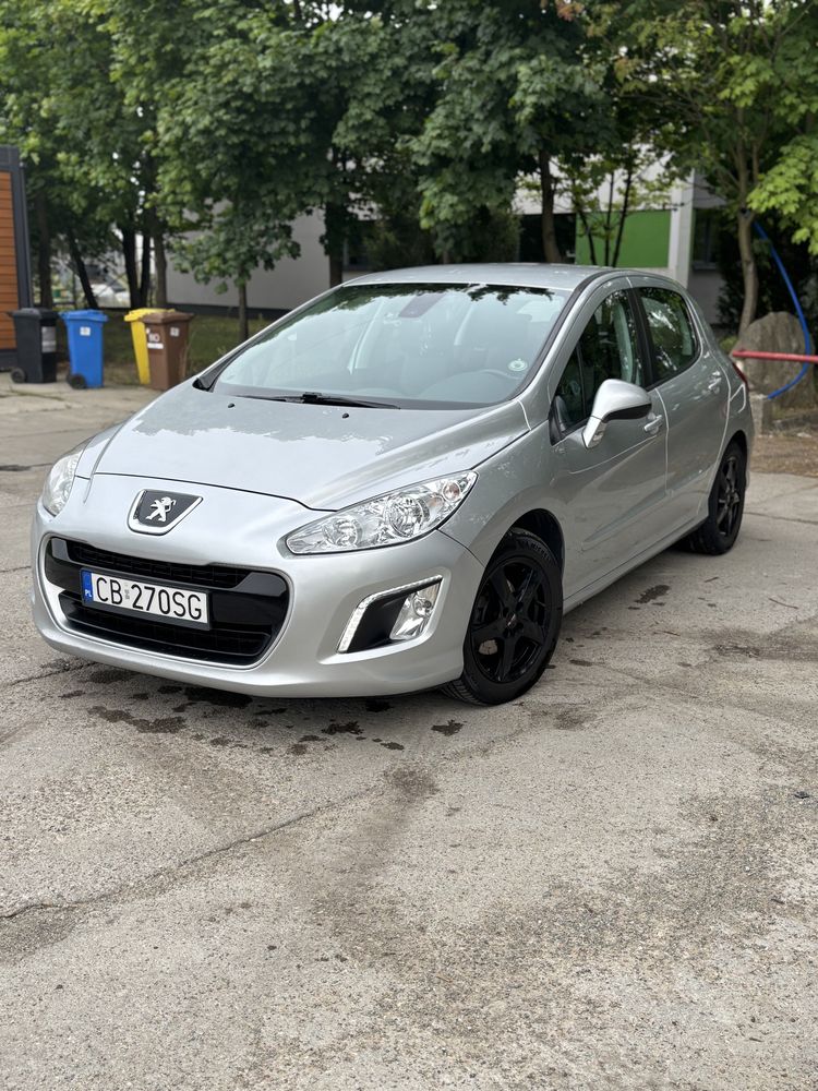 Peugeot 308 hatchback