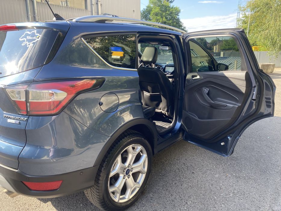 Ford Escape Titanium