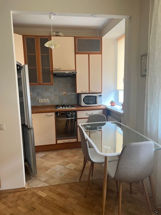 Здється в оренду на довготривалий термін 1-к. квартира