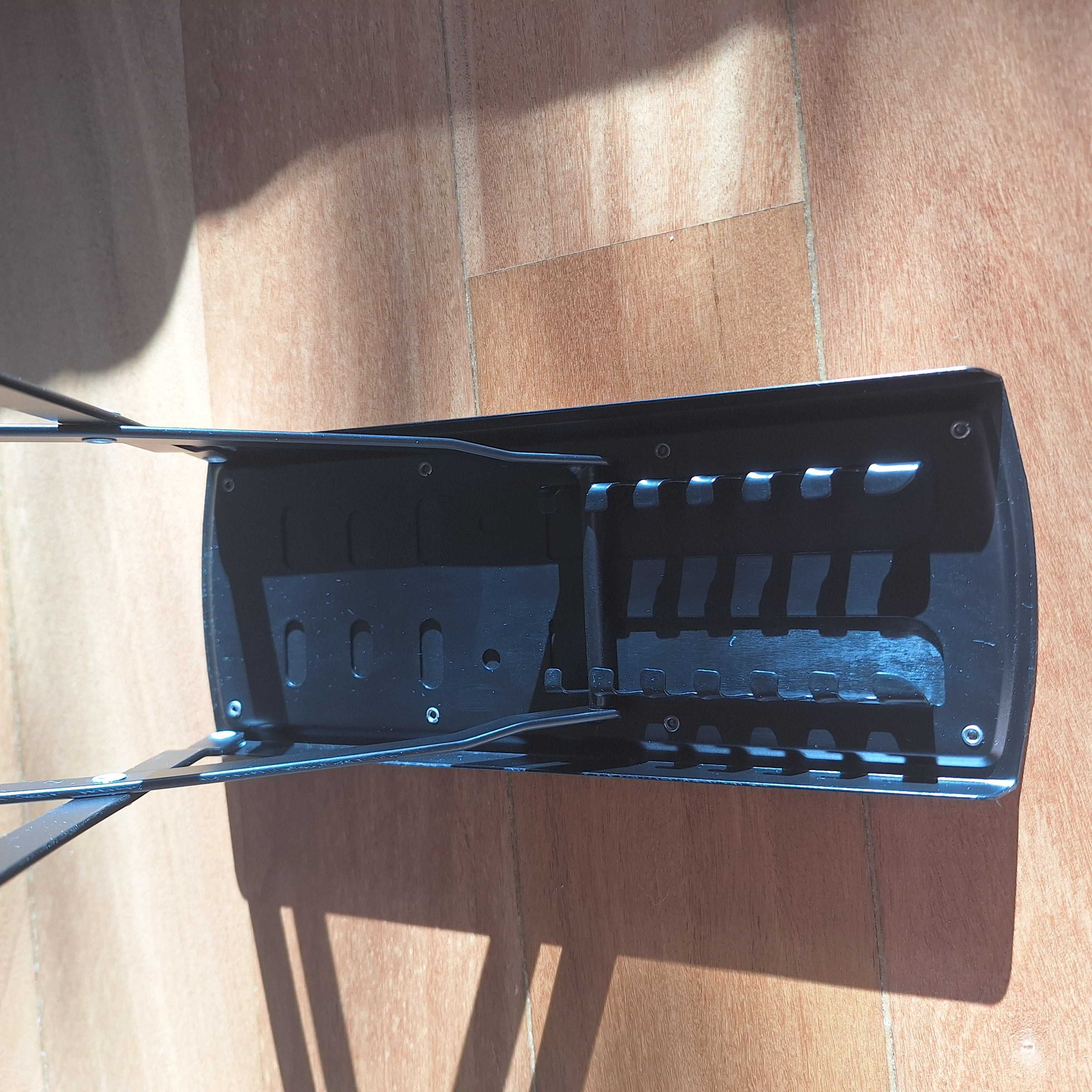 tecnologia - apoio de pé para guitarra