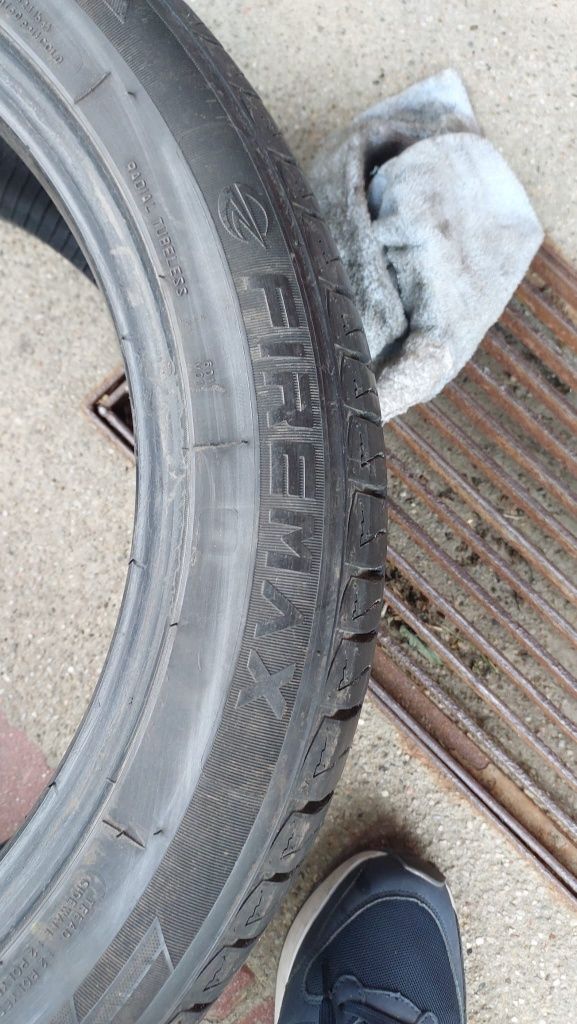 Opona letnia FIREMAX 215/50 R17