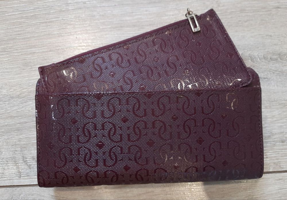 Гаманець Guess бордовий