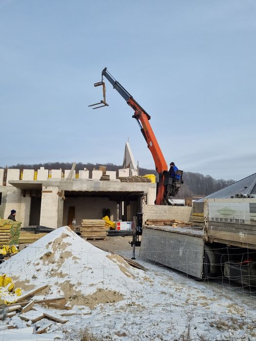 Transport  HDS z przyczepą