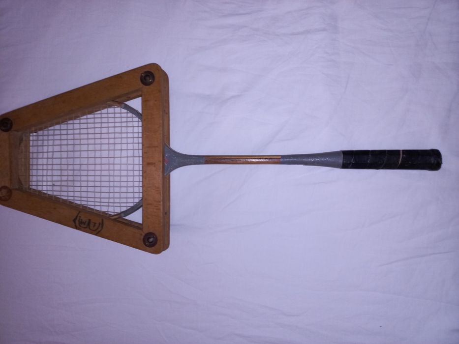 Raquetes de ténis e badmington vintage collection