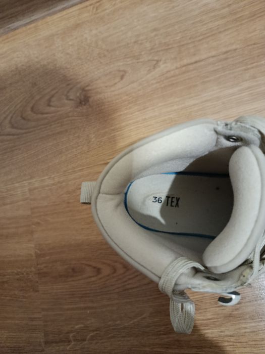 Ботинки на девочку