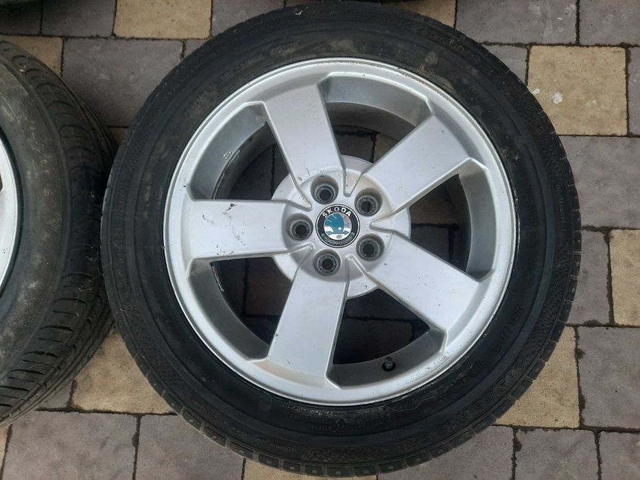 диски оригінальні 16 SKODA  (шини в подарунок). 6,5J x16H2 ET42