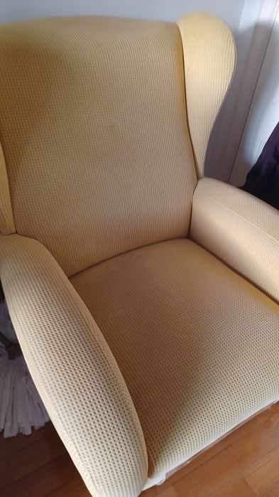 Vendo cadeirão reclinável em estado impecável