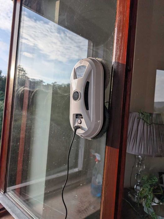 Automatyczna Myjka Do Mycia Okien Robot Do Szyb Kafelków + Ściereczki