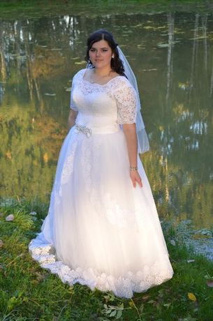 Весільна сукня!