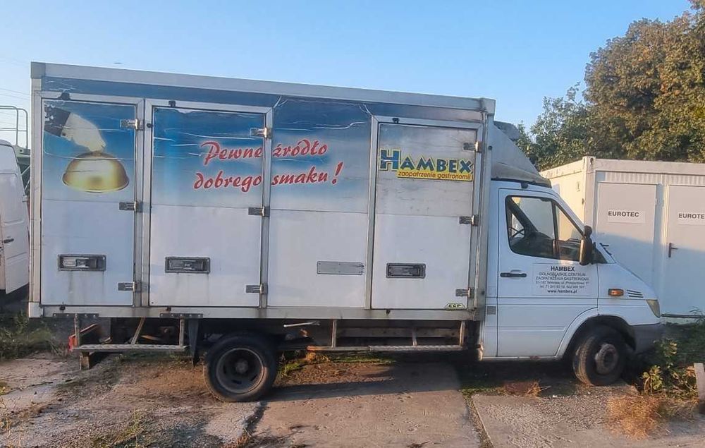 Mercedes chłodnia Thermo King 3 komory uszkodzony silnik