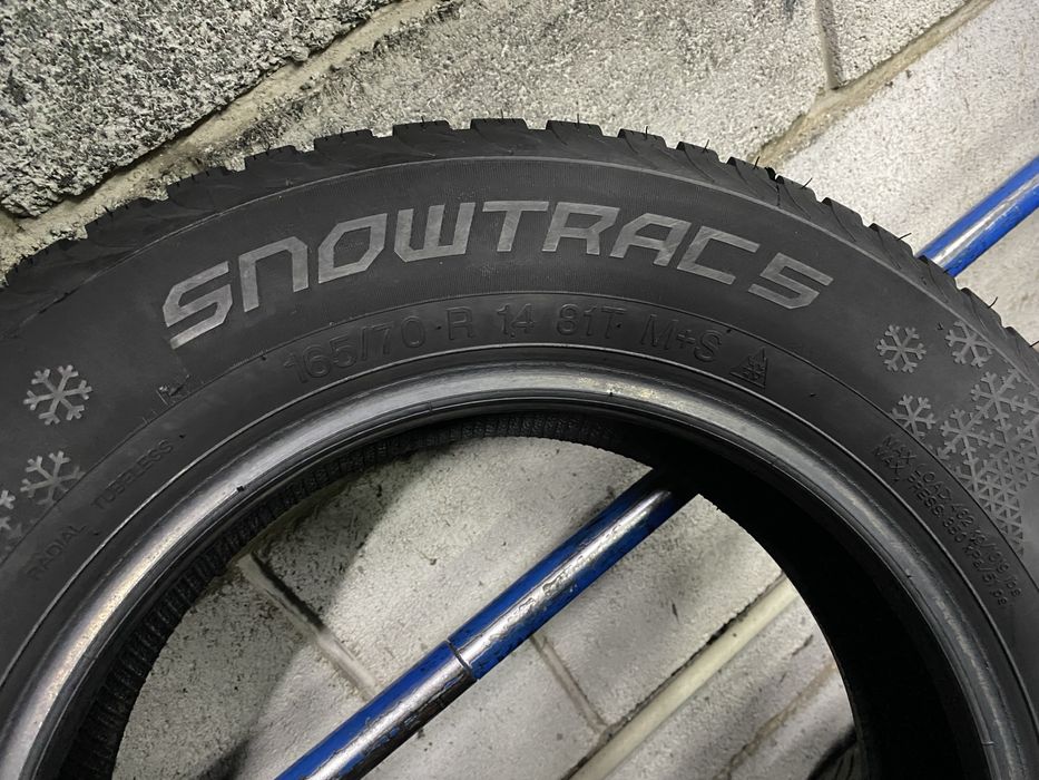 Зимові шини 165/70 R14 (81T) VREDESTEIN