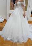 Vestido de noiva e véu