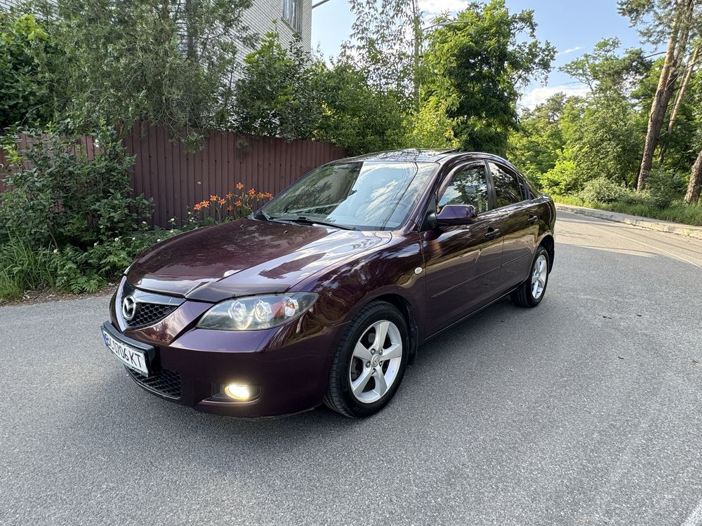 Mazda 3 ,Автомат 2007р.в. Кондиціонер ,Дуже гарний стан