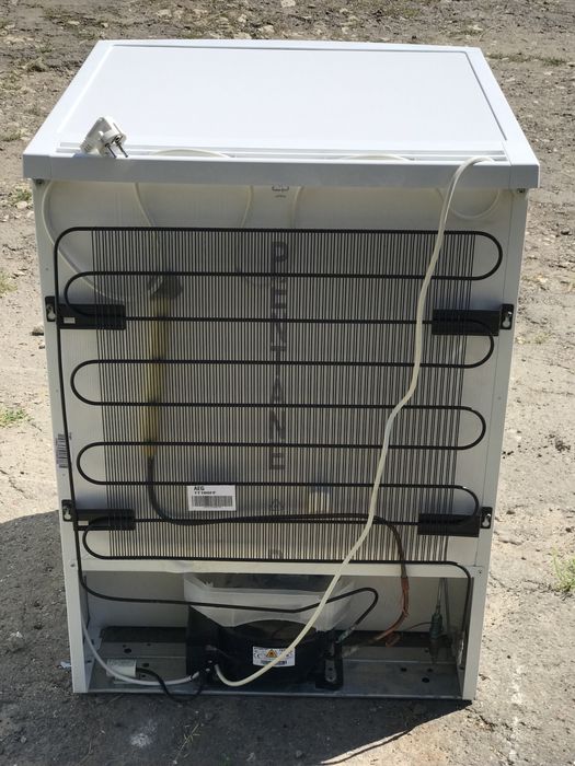 Морозильна камера Aeg, no frost 85см. Нова модель