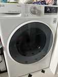 Sprzedam pralke Lg 3 letnia