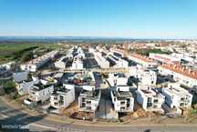Moradia em Banda V3+1 com piscina | Terraços de S. Francisco