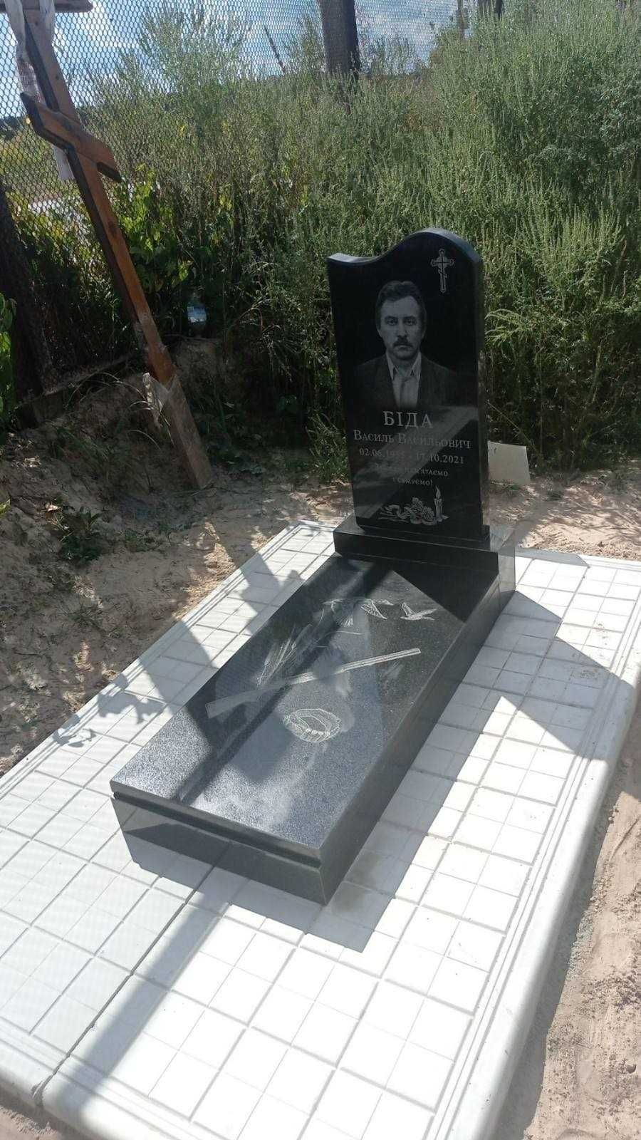 Виготовлення гранітних пам"ятників. Ціна від 9500грн
