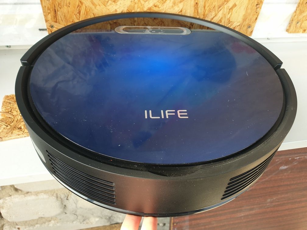 Робот-пылесос ILIFE B5 Max для сухой и влажной уборки