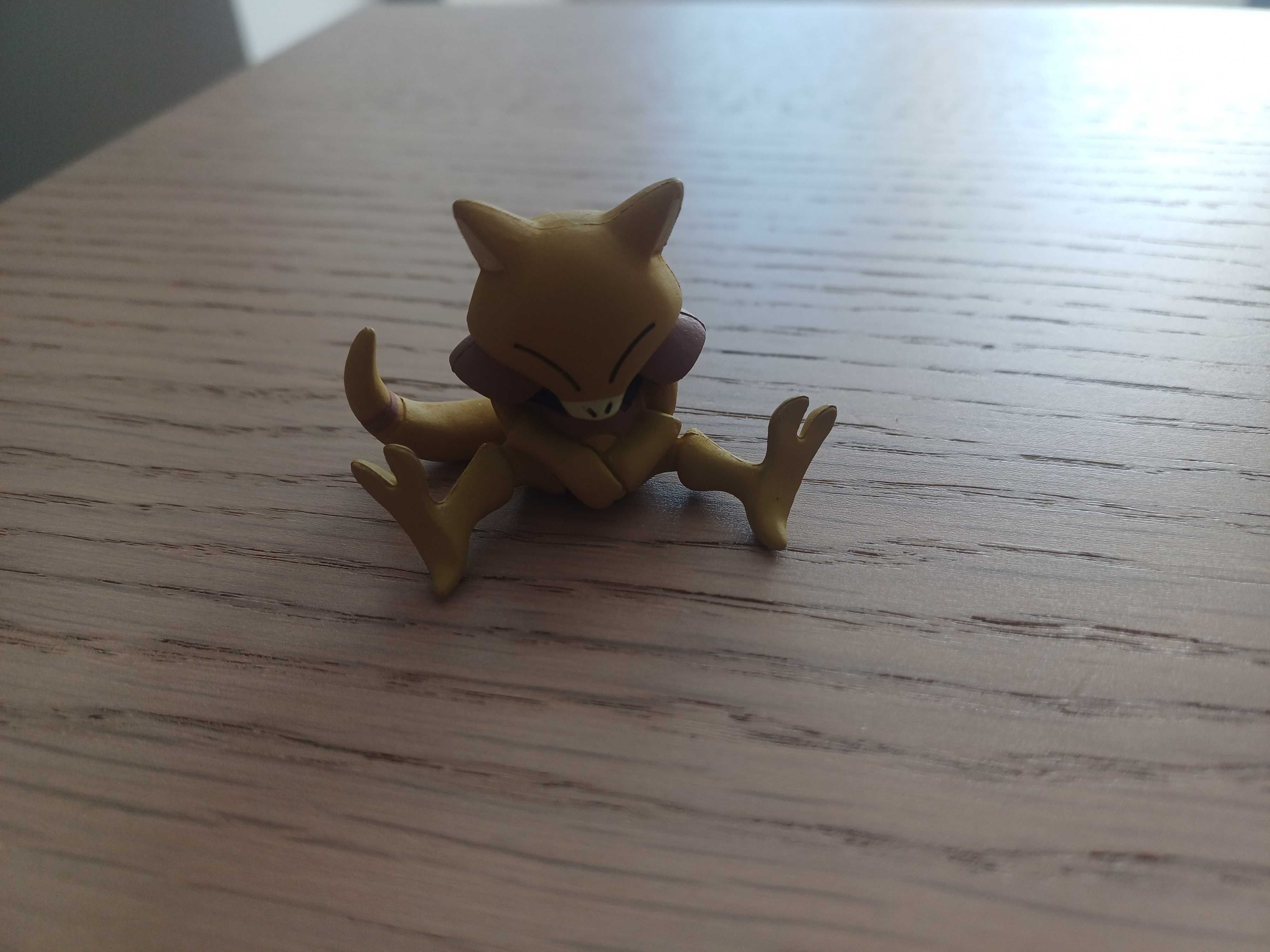 Bonecos/Figuras POKÉMON 4-6CM