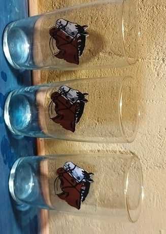 Склянки.  Кришталеві салатниці