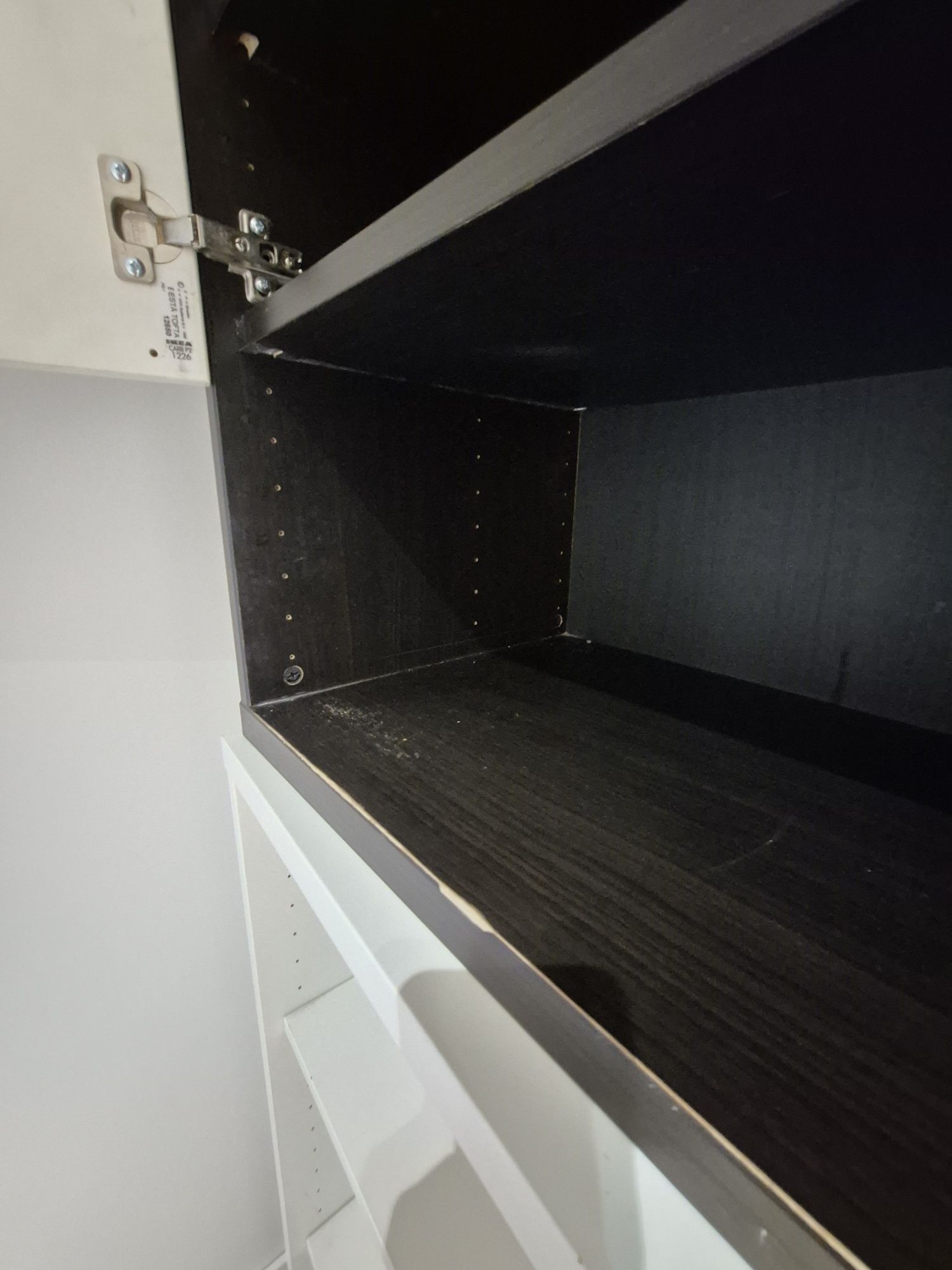 Łazienkowa wisząca szafka Ikea biały połysk 60x40x64 BESTA