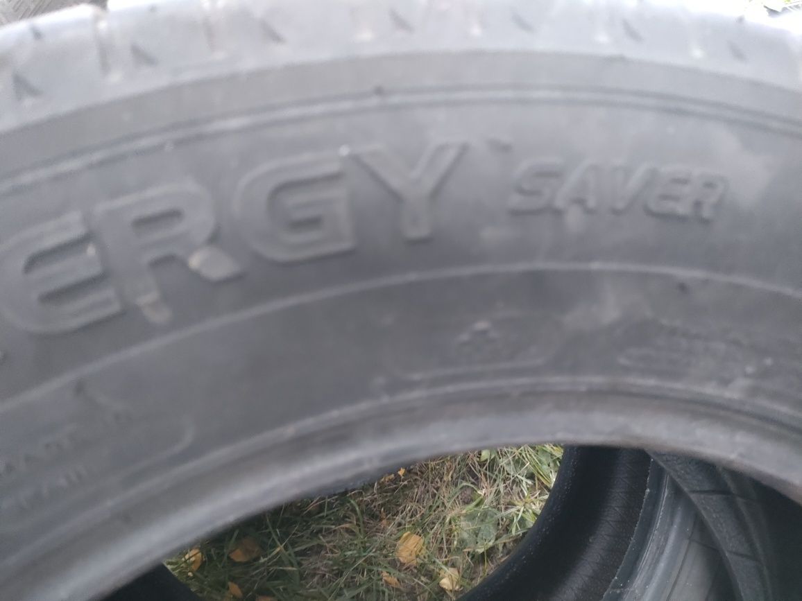 Michelin energy saver + plus 215/60r16 95v