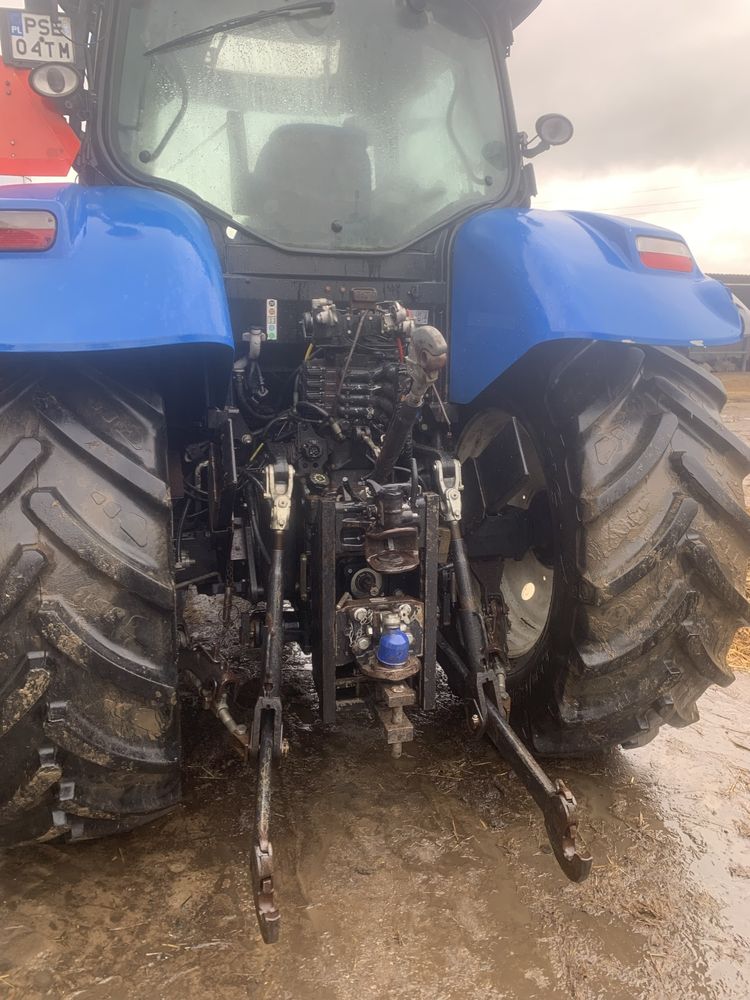 New holland t.6070