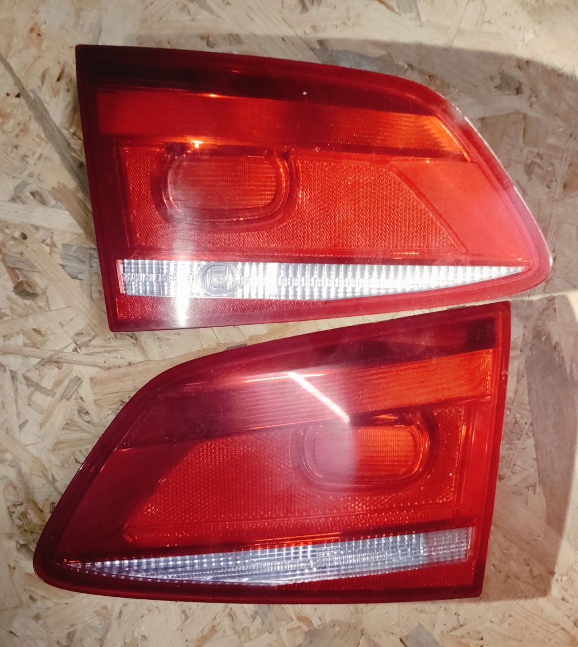 Lampa passat b7 kombi klapa