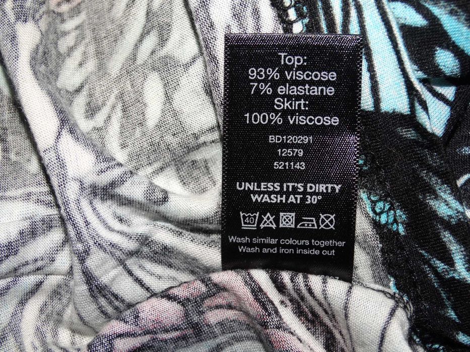 _F&F_Fajna lekka letnia sukienka Maxi_R.XS/S