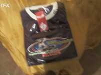 Camisola de homem xl roxa com homem a surfar nova