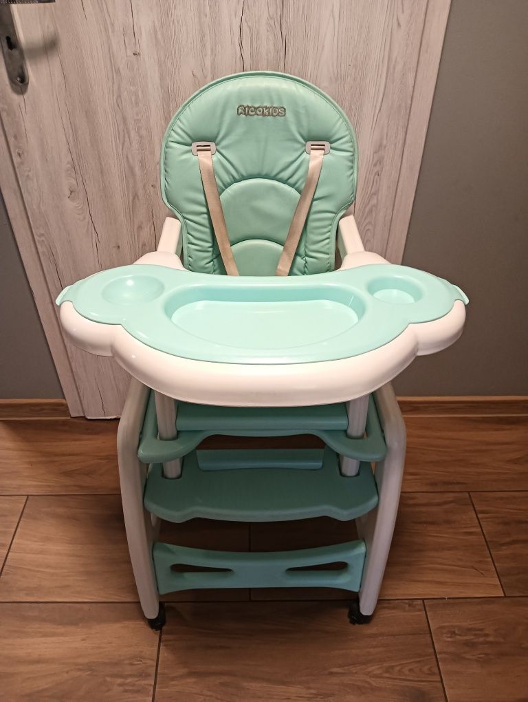 Krzesełko do karmienia Ricokids