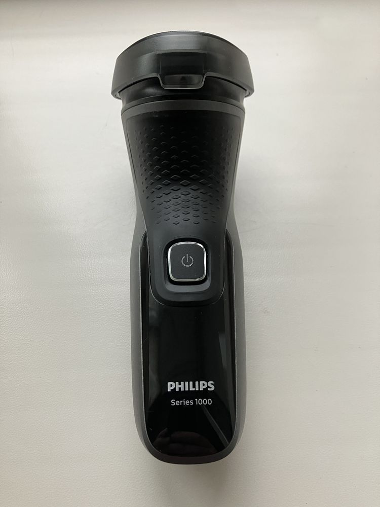 Електробритва Philips