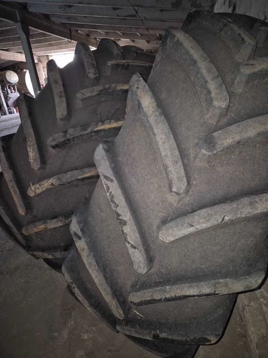 Шини для комбайна Michelin 680/75 R-32