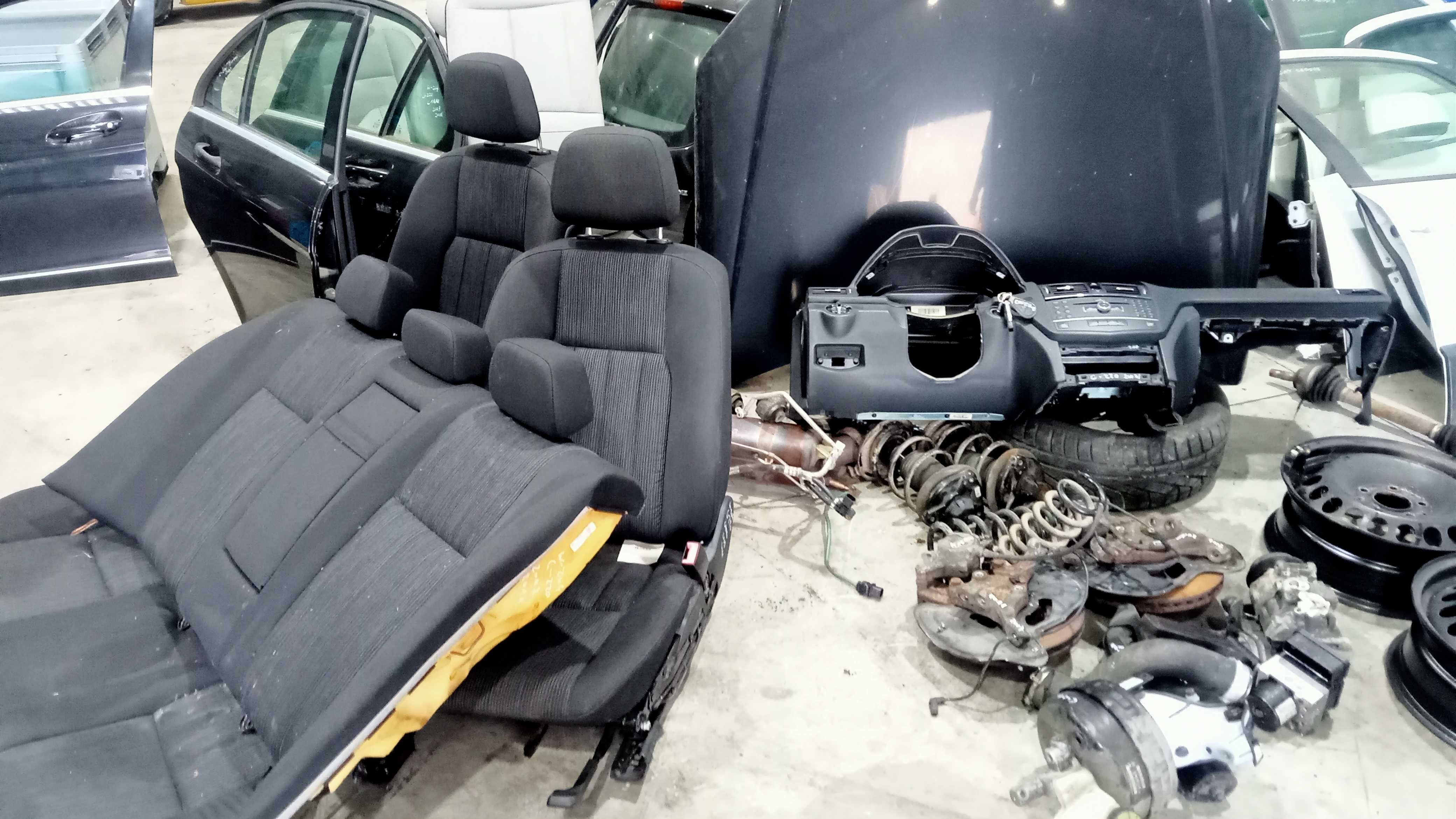 varias peças Mercedes c220 w204