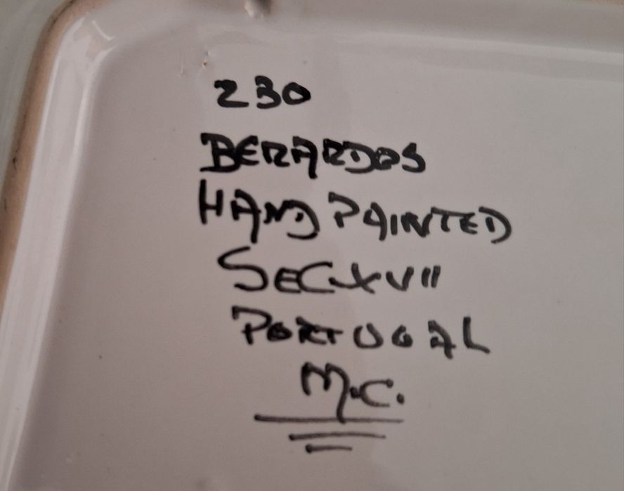 Travessa de faiança de Coimbra pintado à mão, cor azul, sec XVII